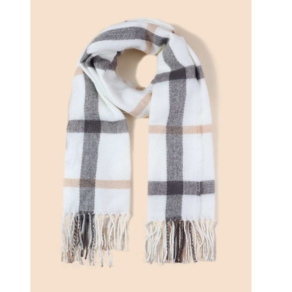 Plaid Knit Wide Scarf White Beige Tan Cream Grey Grid Checkered Tassel Fringe - Picture 6 of 9